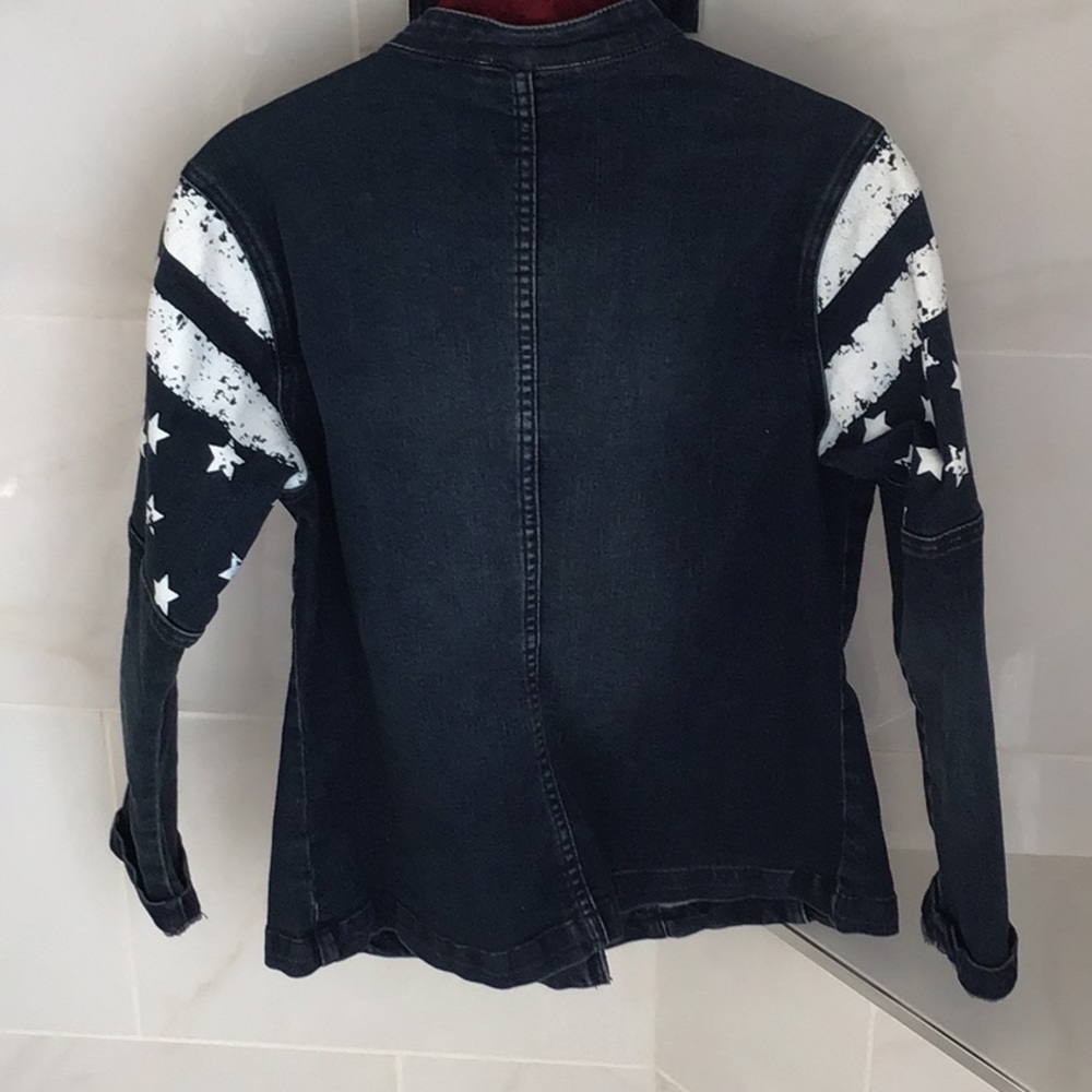 Jacket - Picture 2 of 3